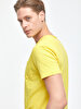 V-neck With Pockets Yellow T-shirt