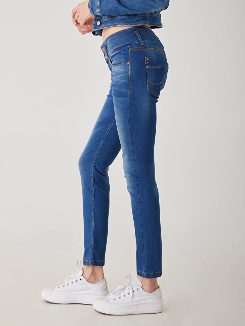 Zena Hosen