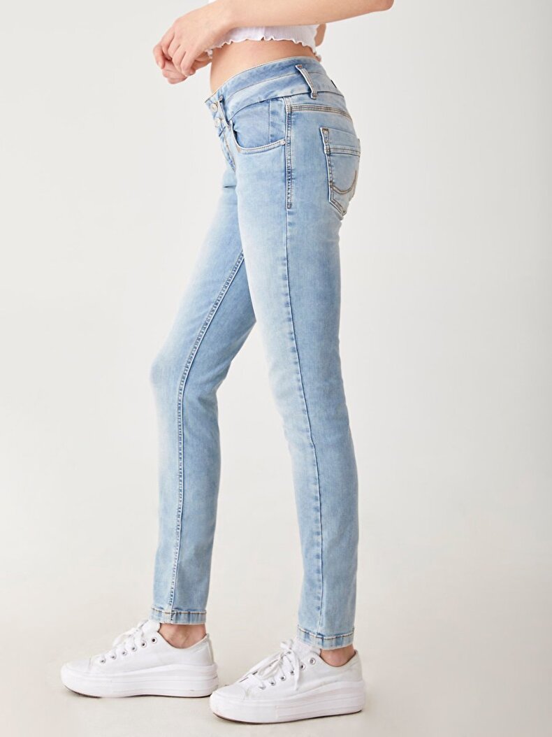 Zena Hosen