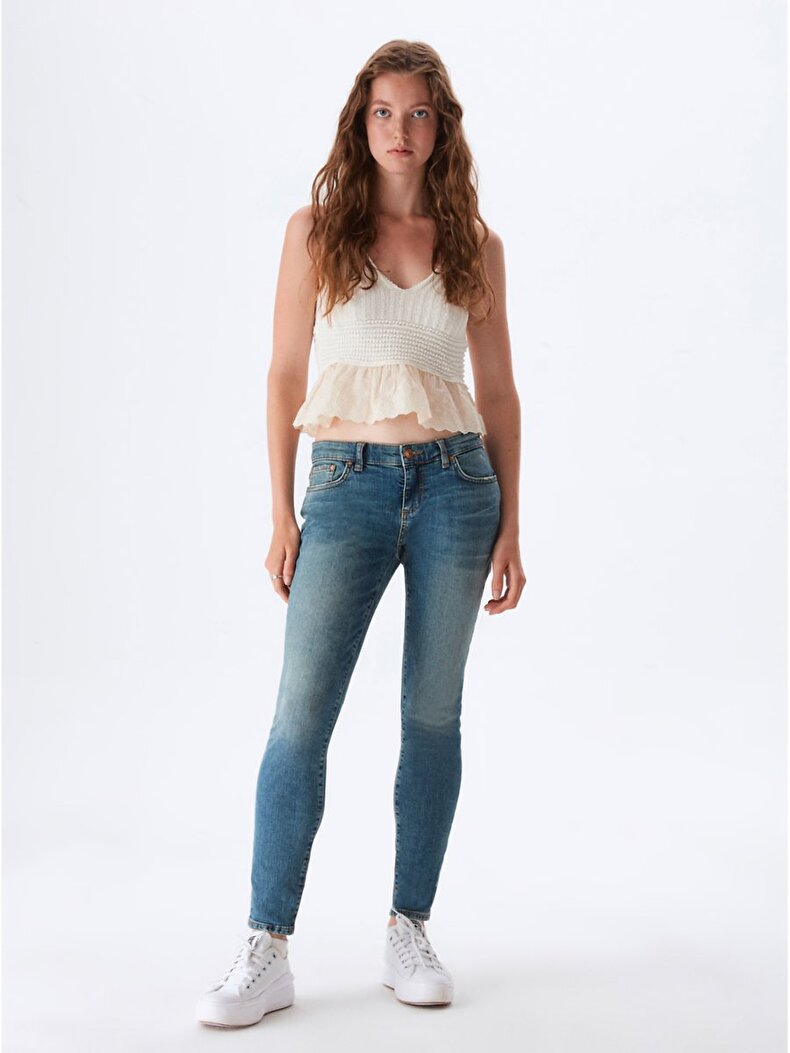 Mina Hosen