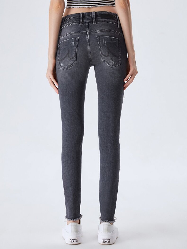 Julita X Dar Paça Düşük Bel Jean Hosen