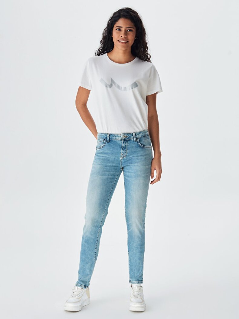 Nicole Dar Paça Orta Bel Jean Hosen