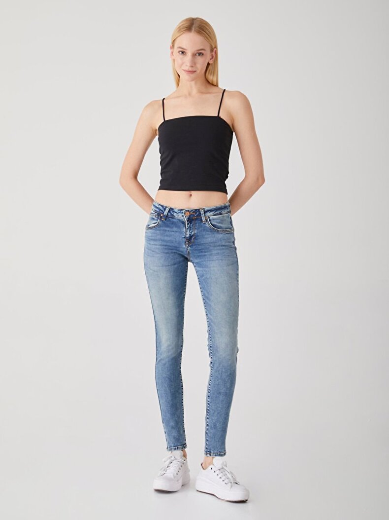 Nicole Orta Bel Jean Hosen