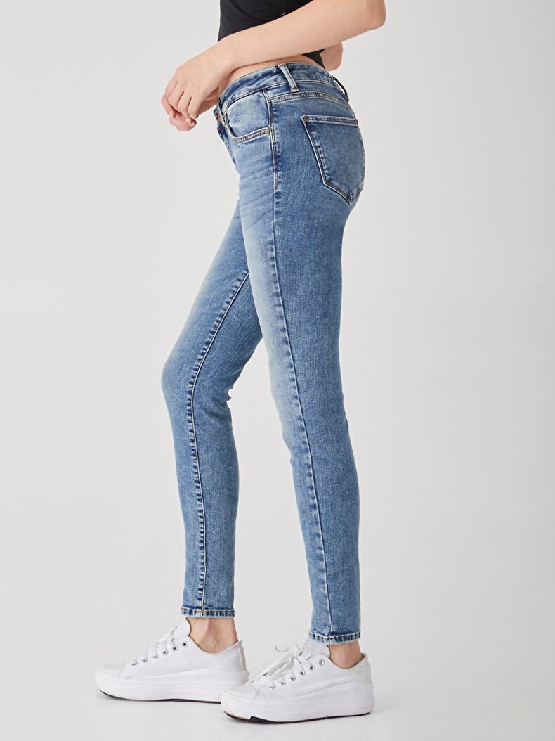 Nicole Orta Bel Jean Hosen