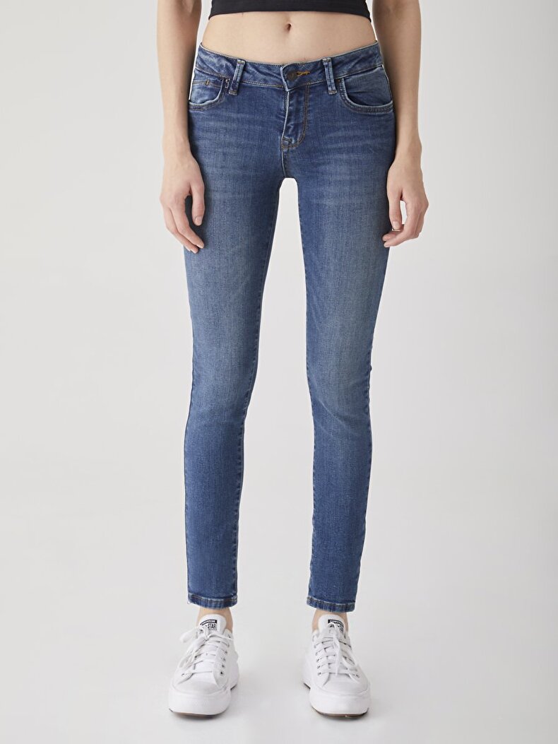Nicole Orta Bel Jean Hosen