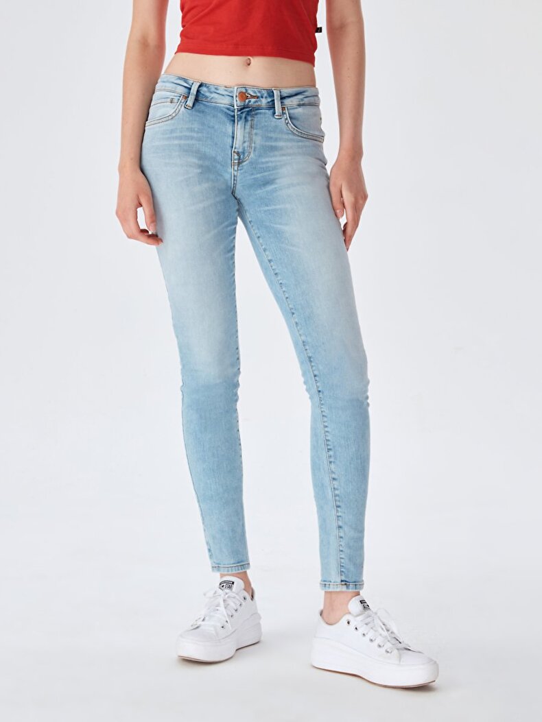 Nicole Orta Bel Jean Hosen