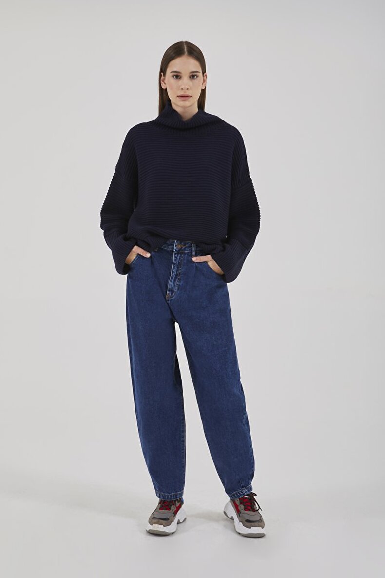 Tea Comfortable Cut Hosen