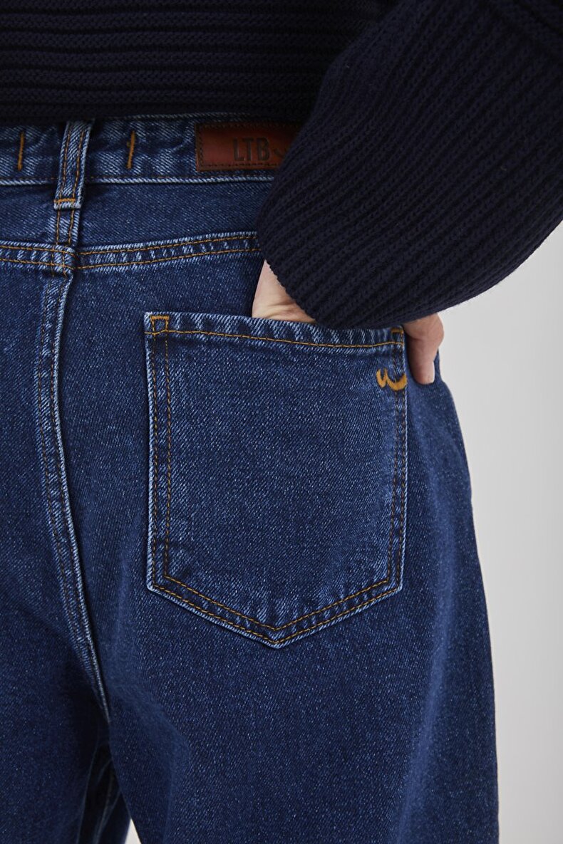 Tea Comfortable Cut Hosen