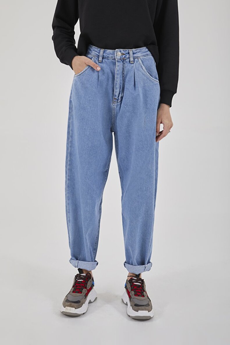 Tea Comfortable Cut Hosen