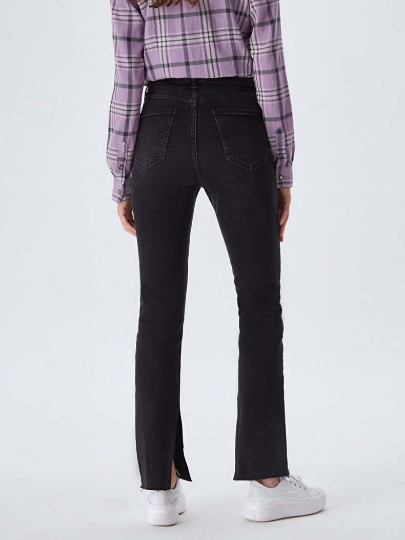 Betiana Straight Cut Jeans Hosen