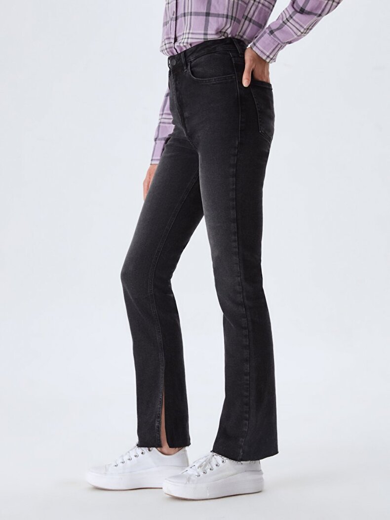 Betiana Straight Cut Jeans Hosen