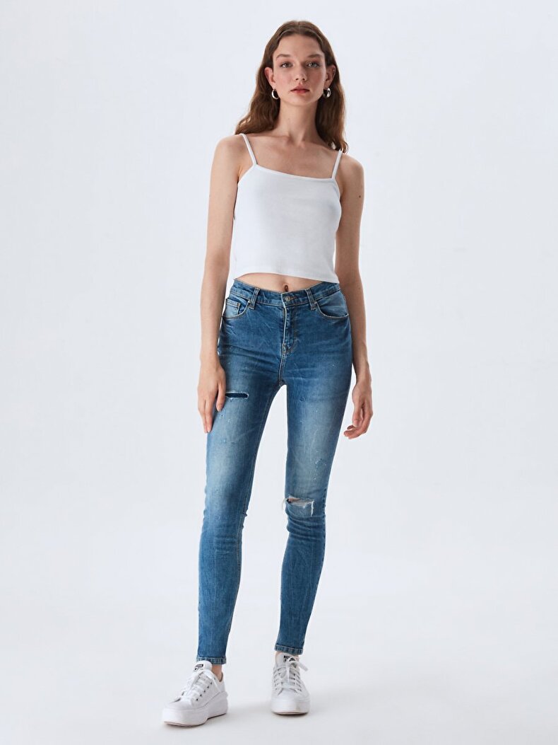 Amy X Hosen