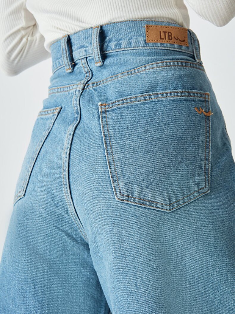 Moira Comfortable Cut Hosen