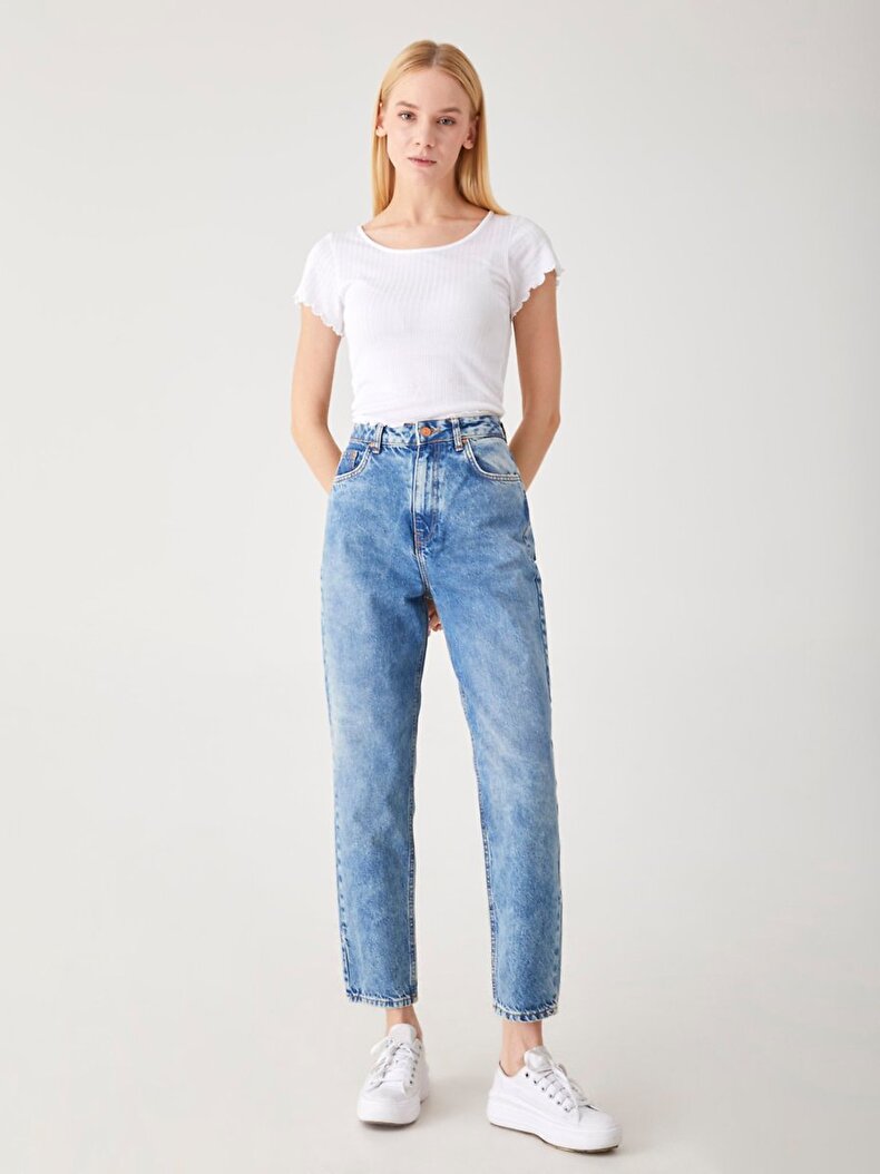 Maggie X Hosen