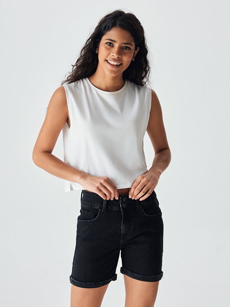 Becky X Orta Bel Jean Shorts