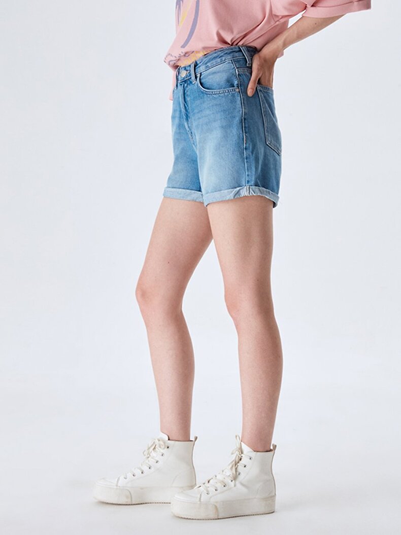 Belinda Mom Jean Shorts