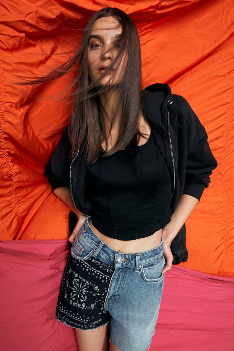 Jadey Yüksek Bel Jean Shorts