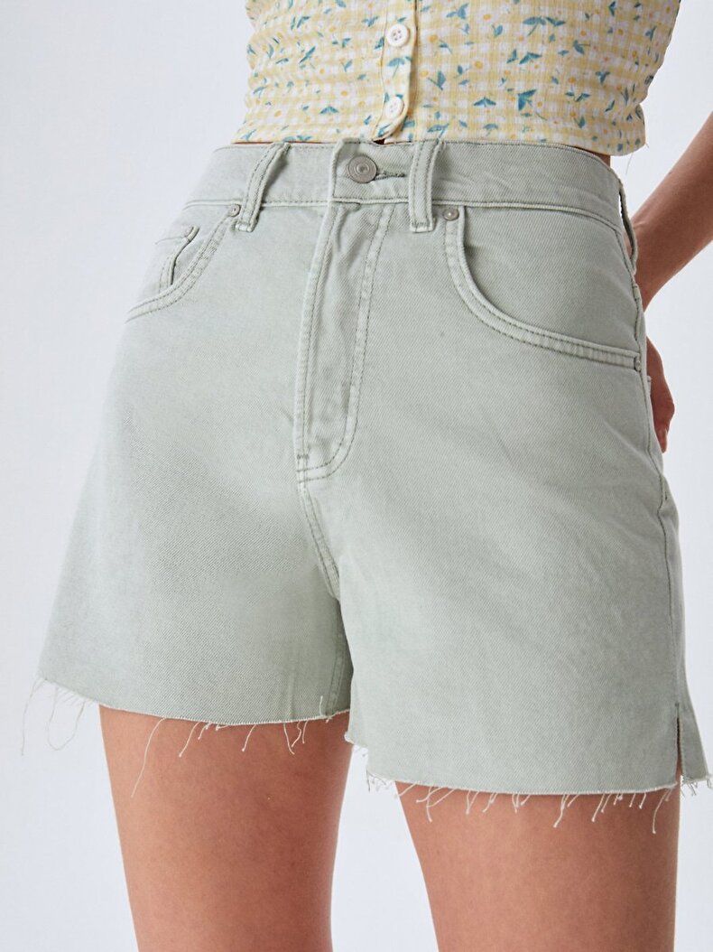 Deana Zip Shorts