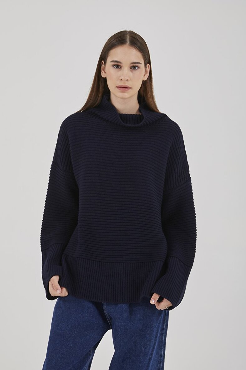 Turtle Neck Long Sleeve Blau Pullover
