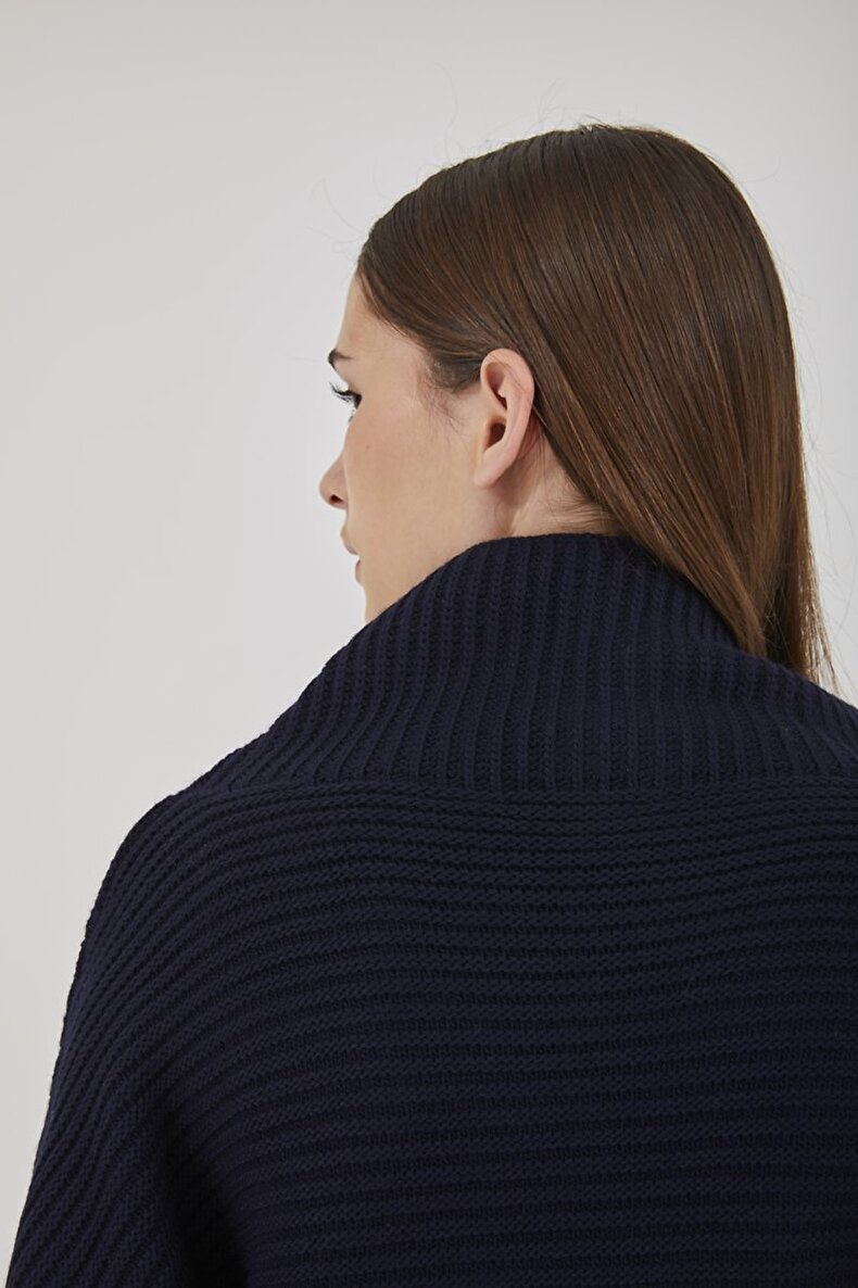 Turtle Neck Long Sleeve Blau Pullover