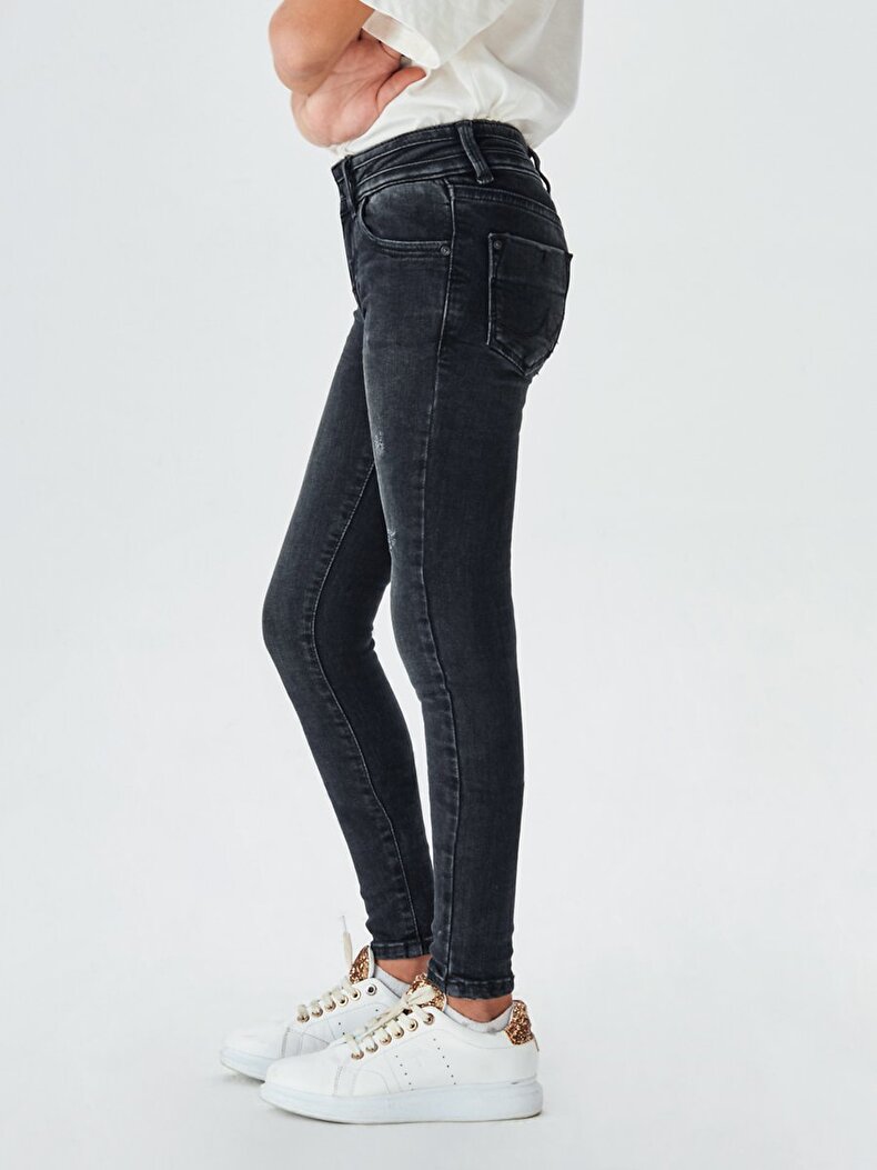Julita G Hosen