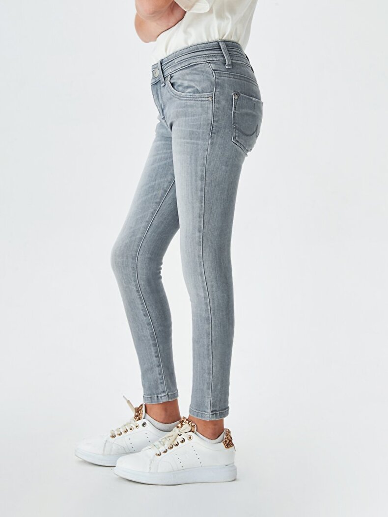 Julita G Hosen