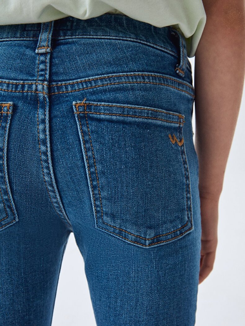 Rosie G Hosen