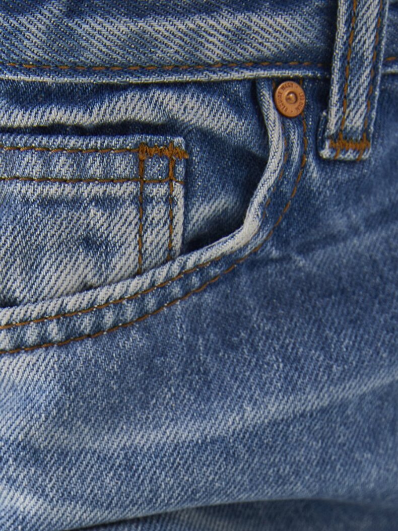 Oliva G Hosen