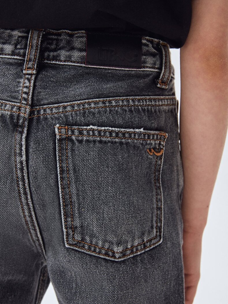 Oliva G Hosen